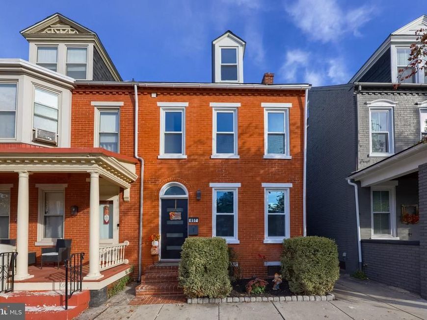 657 W Orange Street, Lancaster, PA 17603 Main Photo