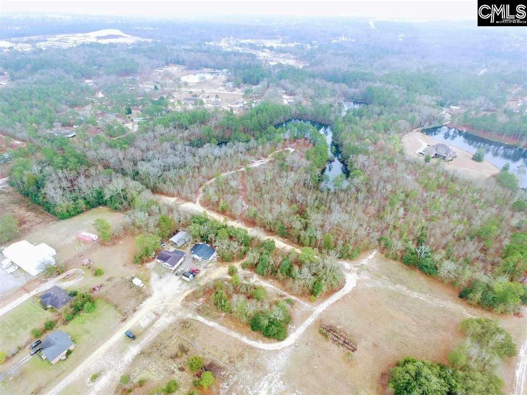 1789 Two Notch Road Photo 4