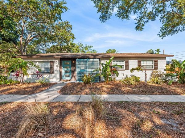 810 22ND STREET N, ST PETERSBURG, FL 33713