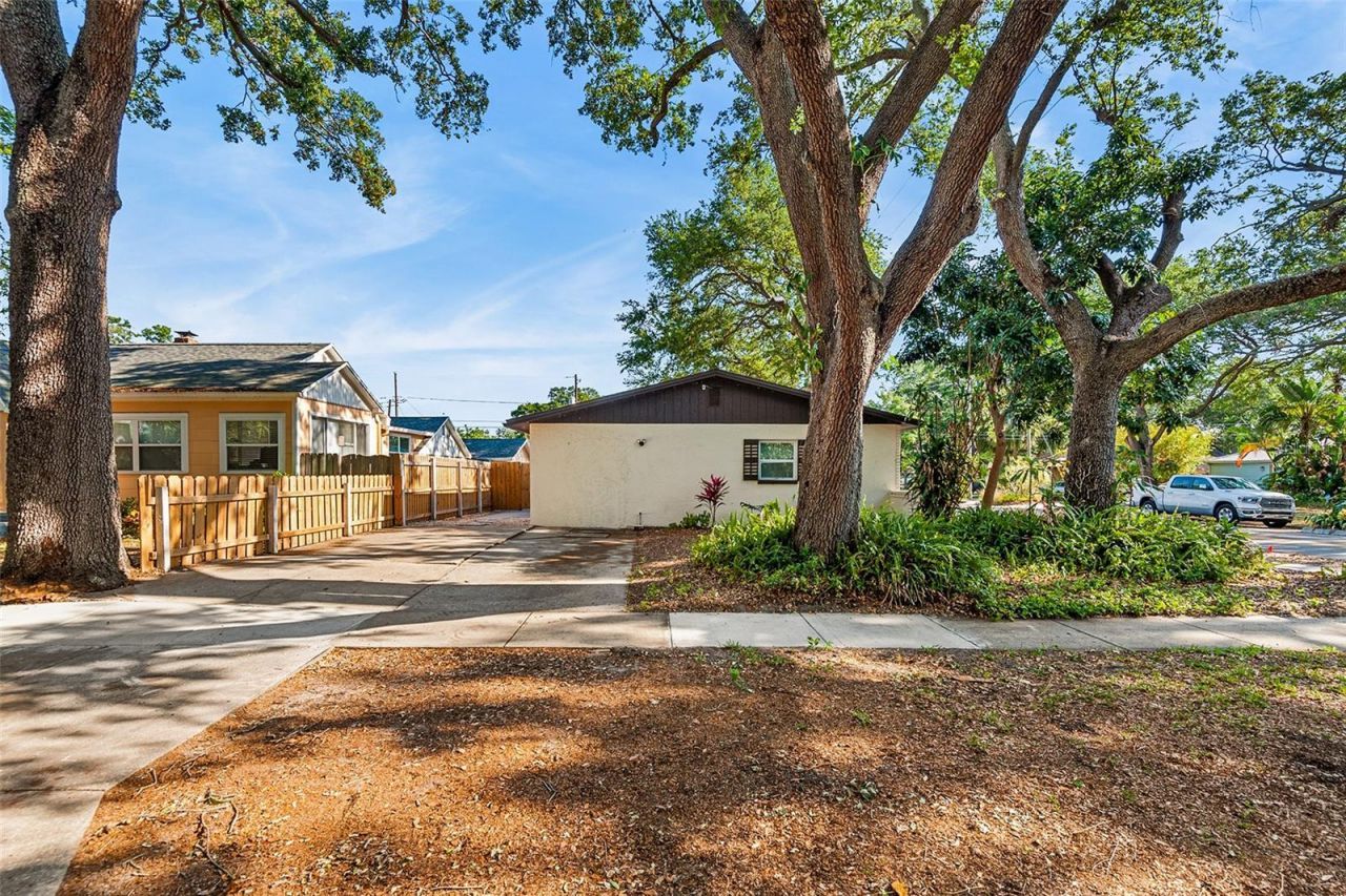 810 22nd Street N, Saint Petersburg, FL 33713 Photo