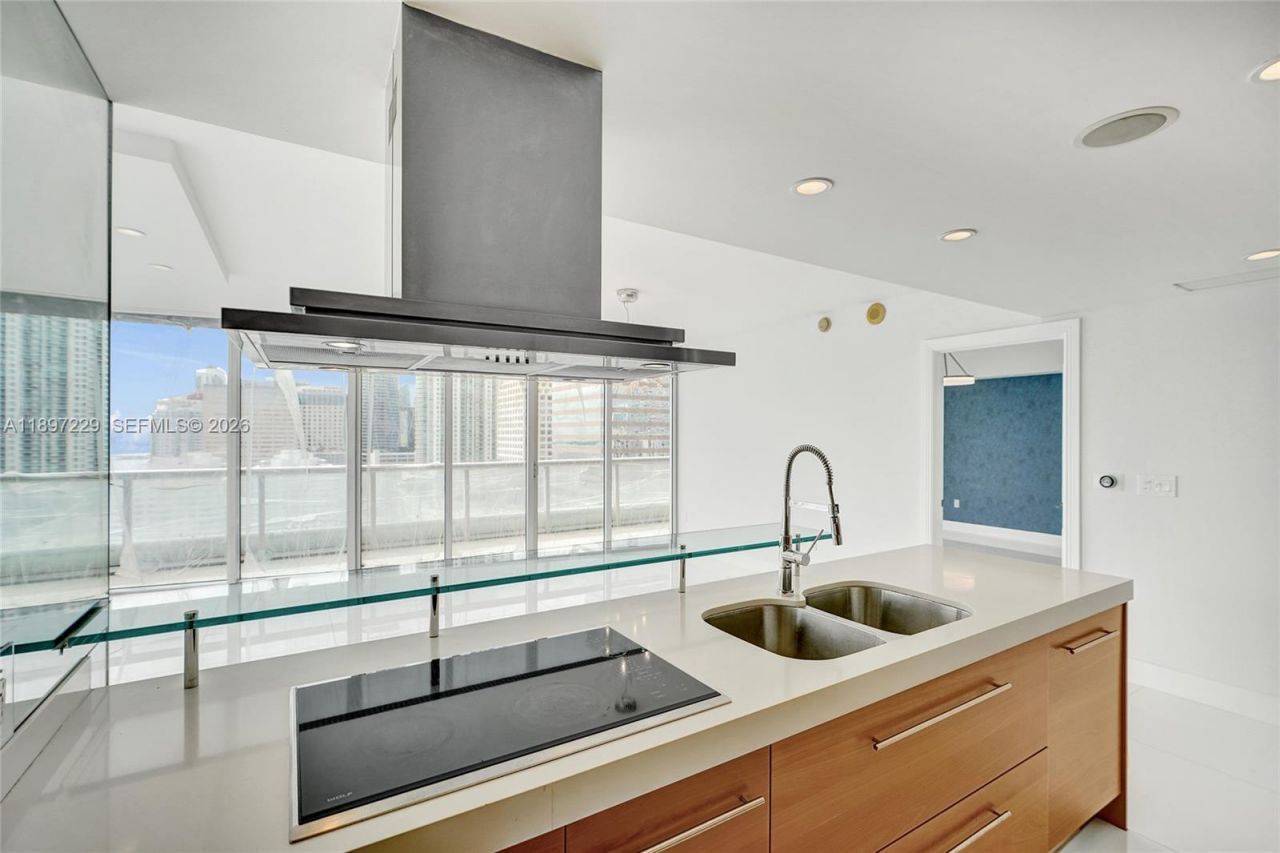 495 Brickell Ave, Unit 2301, Miami, FL 33131 Photo