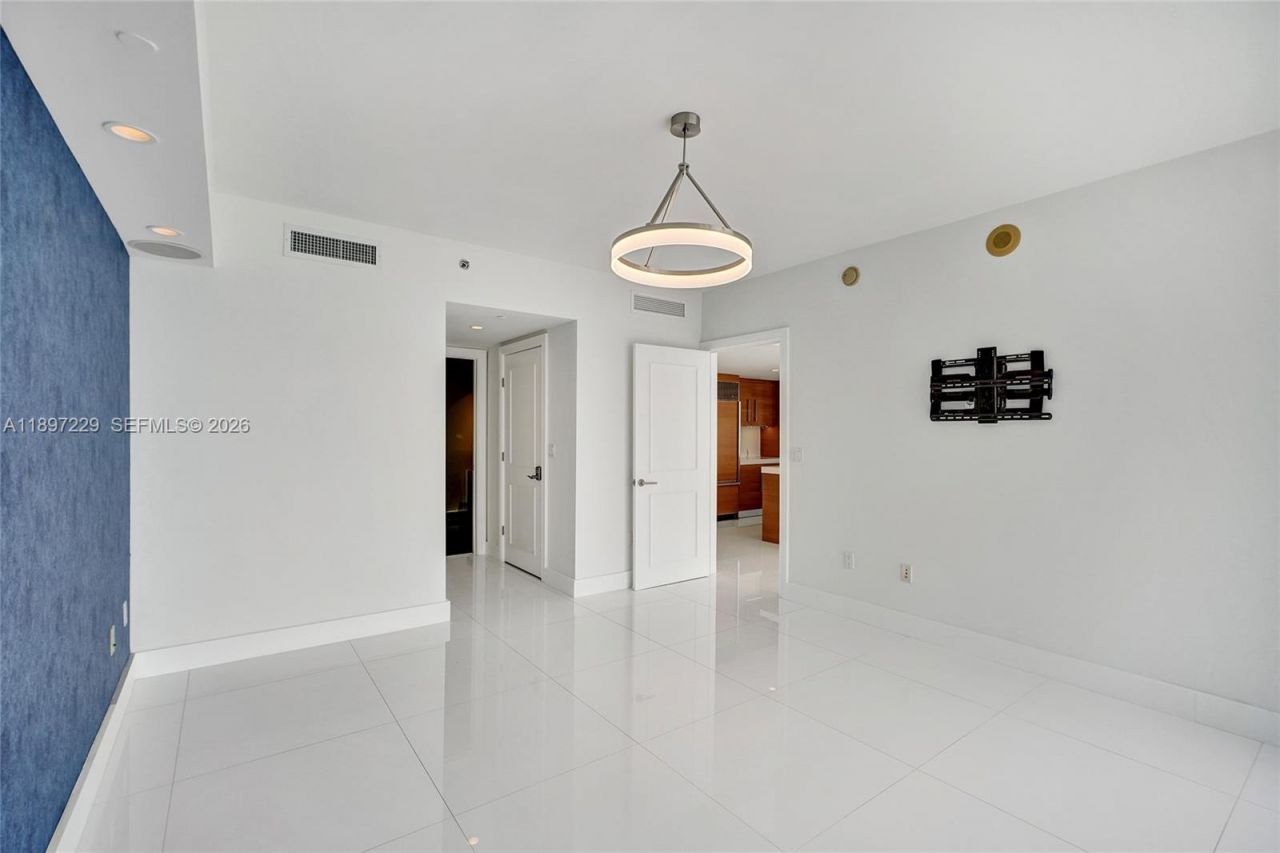 495 Brickell Ave, Unit 2301, Miami, FL 33131 Photo