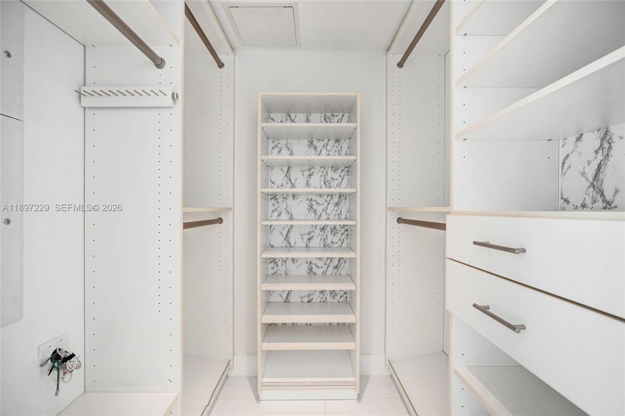 495 Brickell Ave, Unit 2301, Miami, FL 33131 Photo