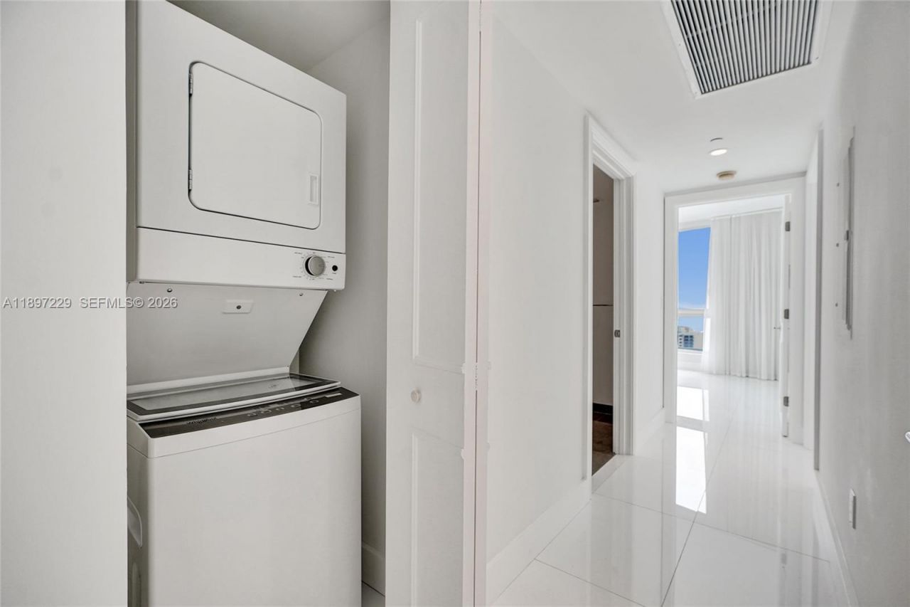 495 Brickell Ave, Unit 2301, Miami, FL 33131 Photo