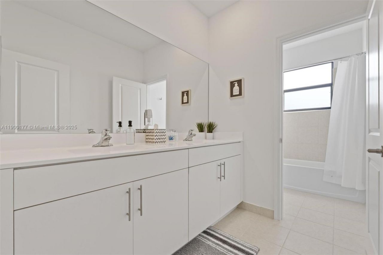 23302 SW 132nd Pl, Miami, FL 33170 Photo