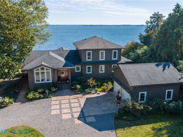 176 King Carter Lane, Weems, VA 22576