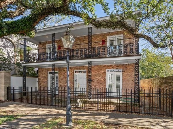 205 State Street, Mobile, AL 36603