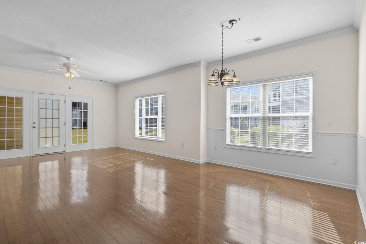 237 Moonglow Circle Photo 18