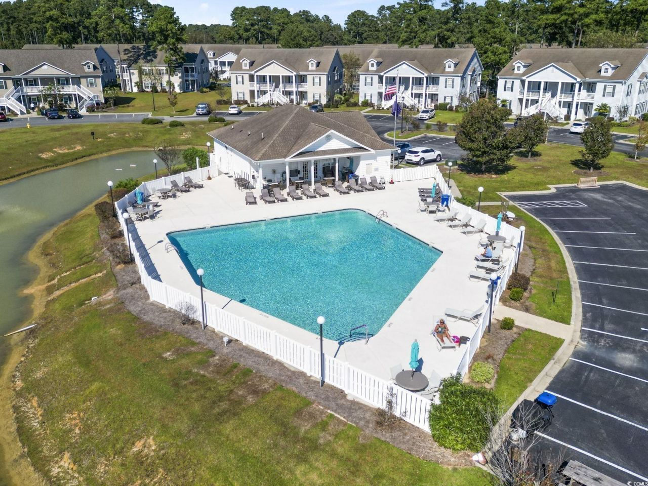 237 Moonglow Circle Photo 34