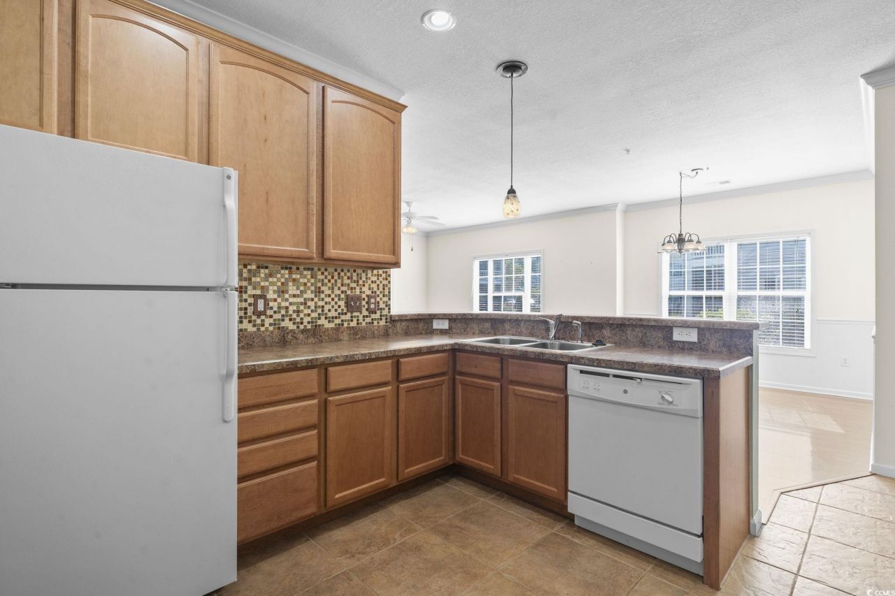 237 Moonglow Circle Photo 5