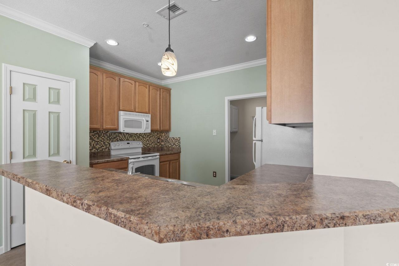 237 Moonglow Circle Photo 7