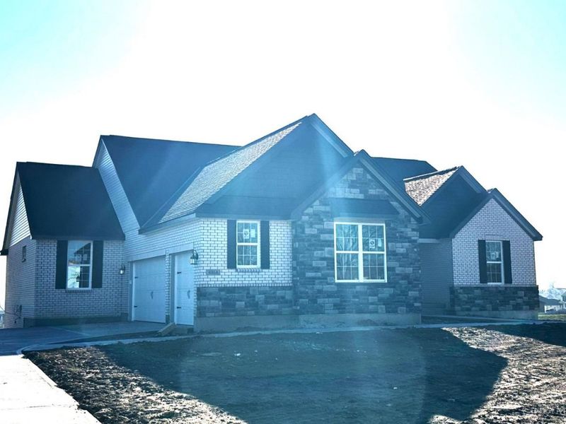 4864 Aspen Drive, Liberty Township, OH 45044 Photo 2