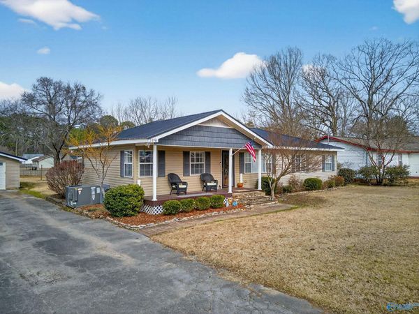 5390 2nd Street, Hokes Bluff, AL 35903