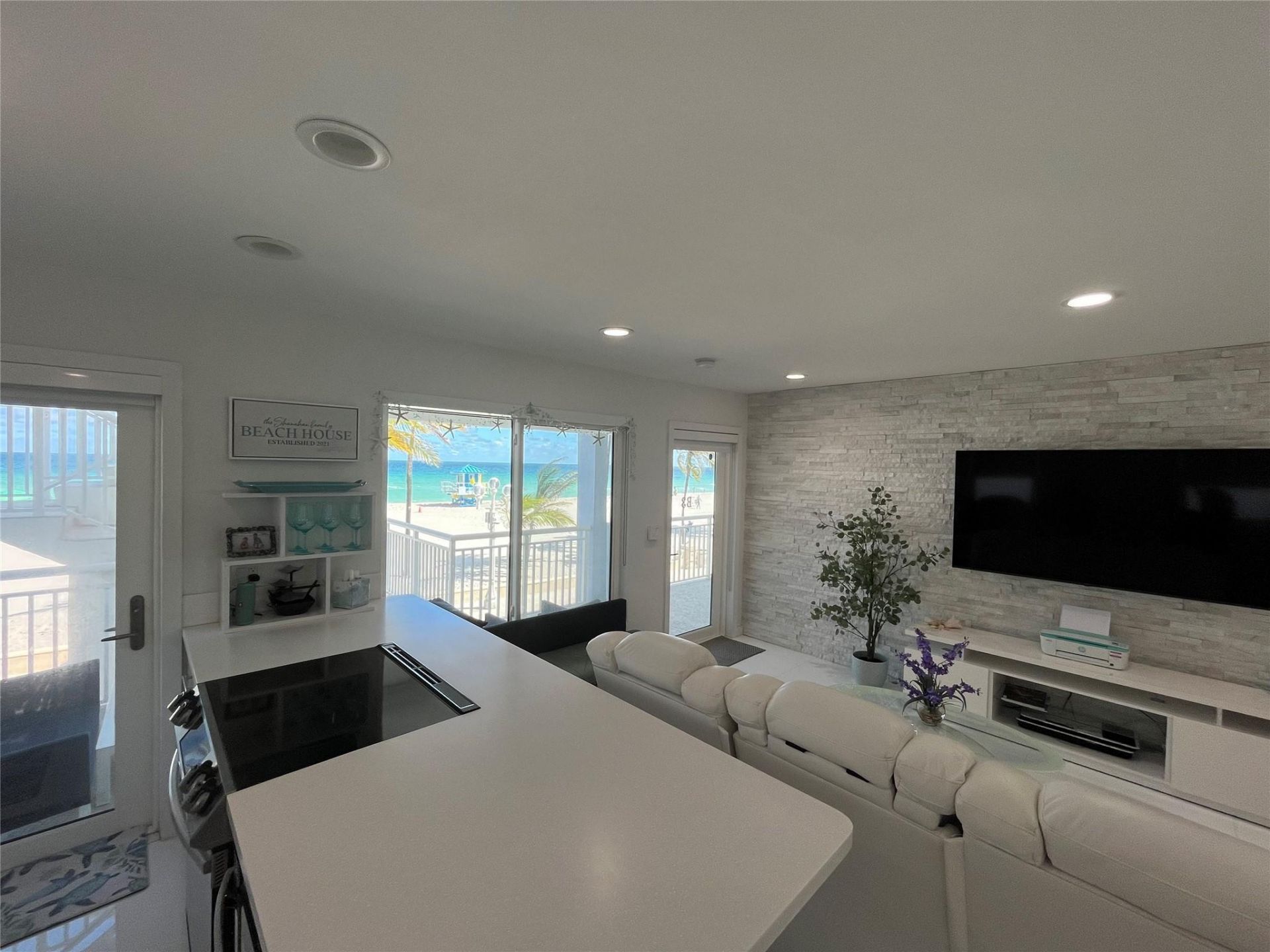 310 S Broadwalk, Unit 3B, Hollywood, FL 33019 Photo