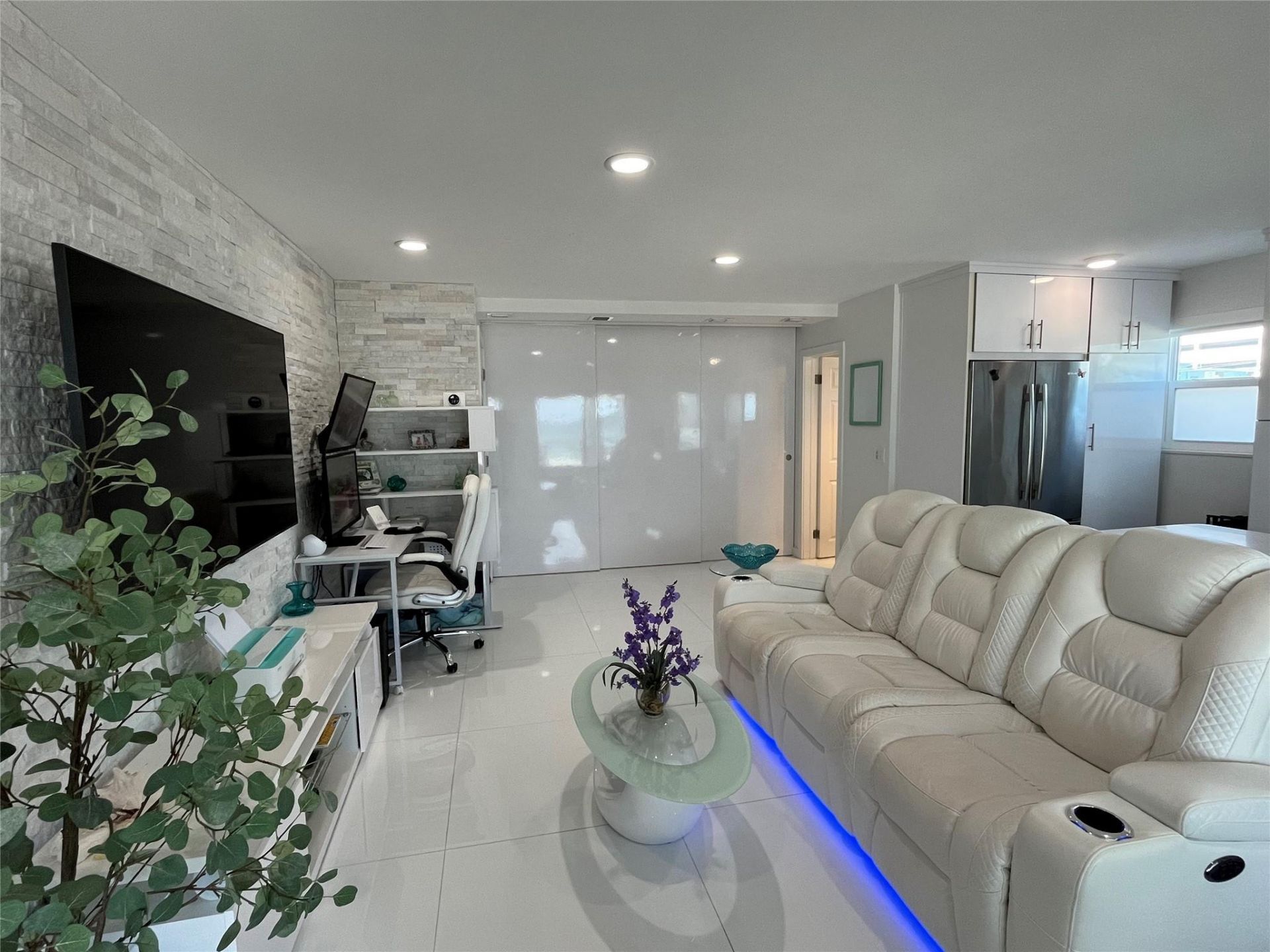 310 S Broadwalk, Unit 3B, Hollywood, FL 33019 Photo