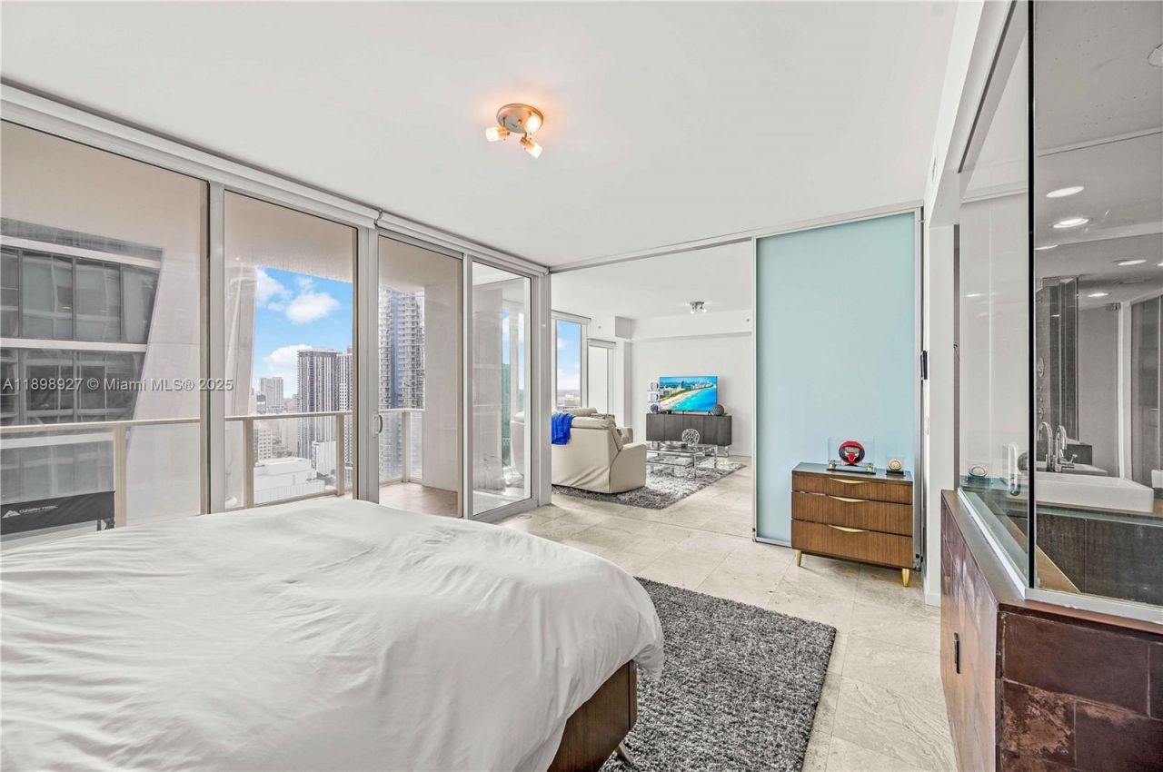 1040 Biscayne Blvd, Unit 3308, Miami, FL 33132 Photo