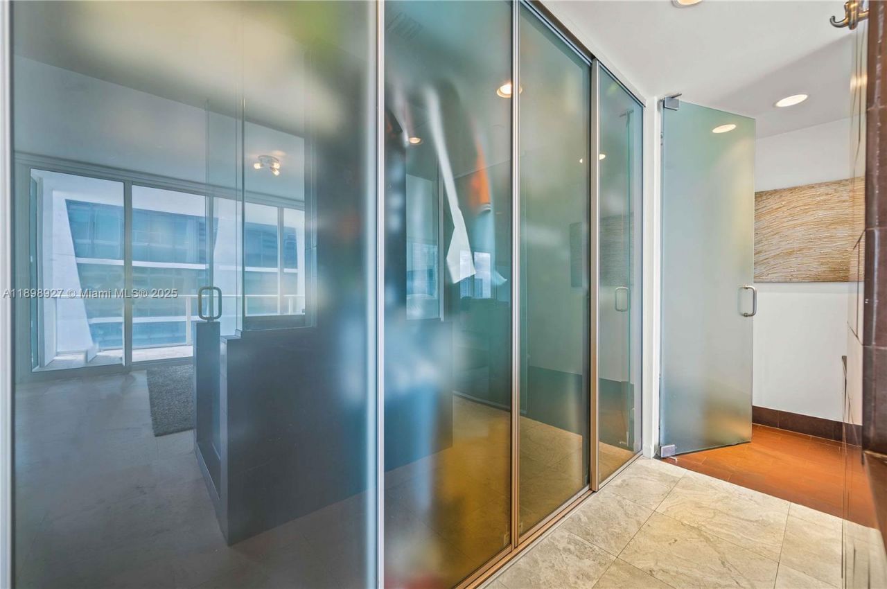 1040 Biscayne Blvd, Unit 3308, Miami, FL 33132 Photo