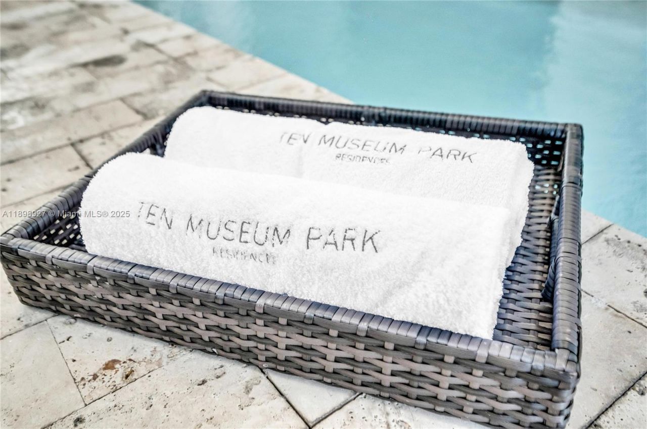 1040 Biscayne Blvd, Unit 3308, Miami, FL 33132 Photo