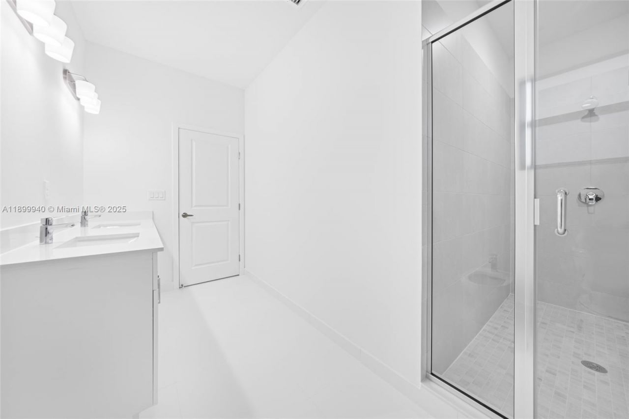 19504 SW 324th St, Homestead, FL 33030 Photo