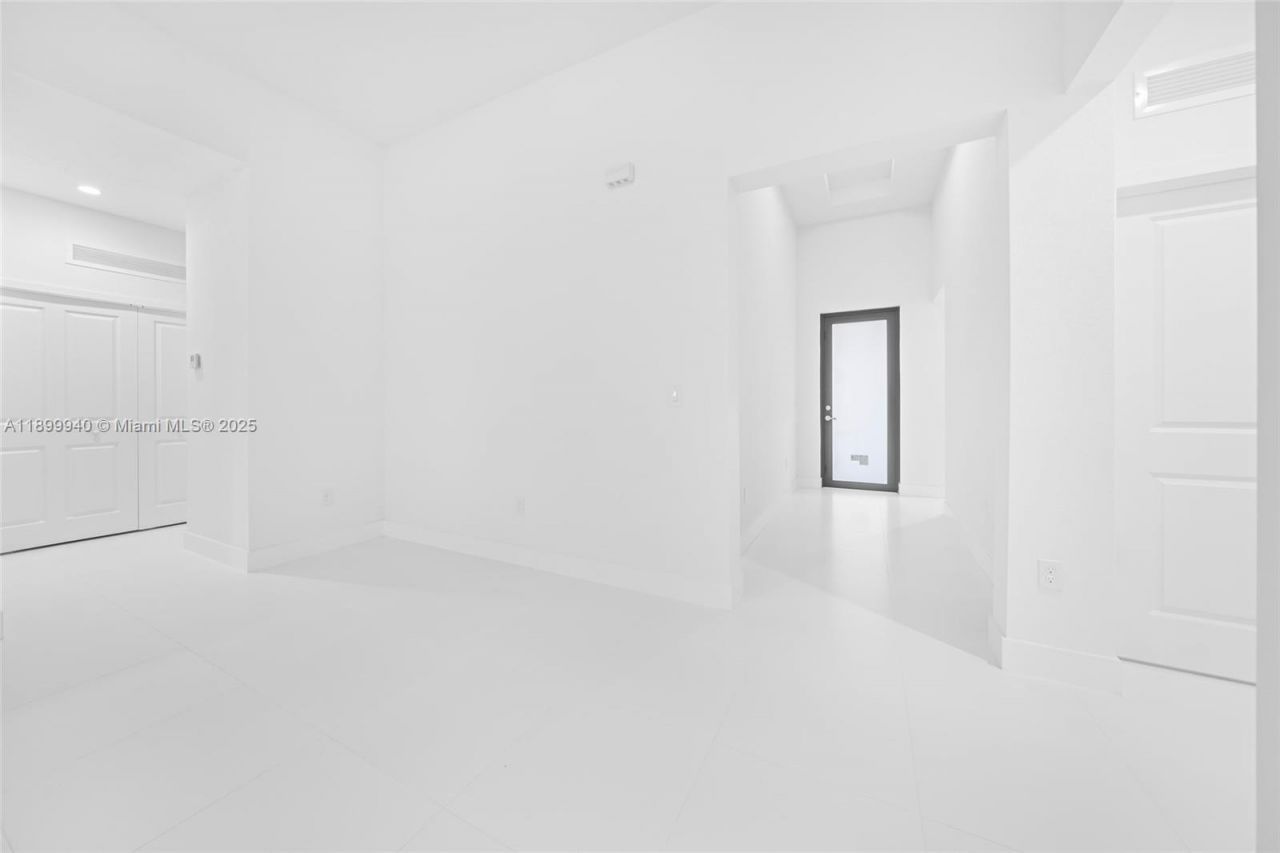 19504 SW 324th St, Homestead, FL 33030 Photo