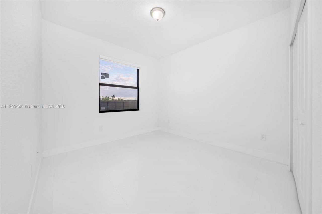 19504 SW 324th St, Homestead, FL 33030 Photo