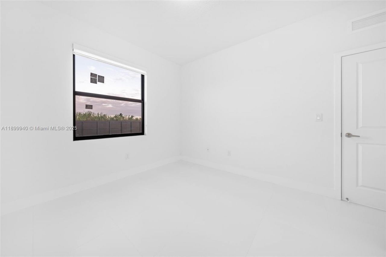 19504 SW 324th St, Homestead, FL 33030 Photo