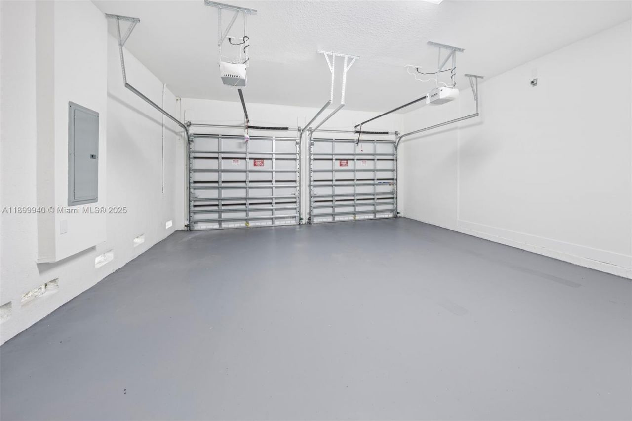 19504 SW 324th St, Homestead, FL 33030 Photo