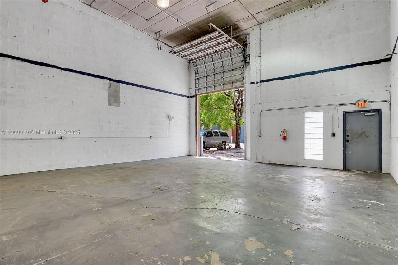 20200 NW 2nd Ave, Unit C6, Miami Gardens, FL 33169 Photo