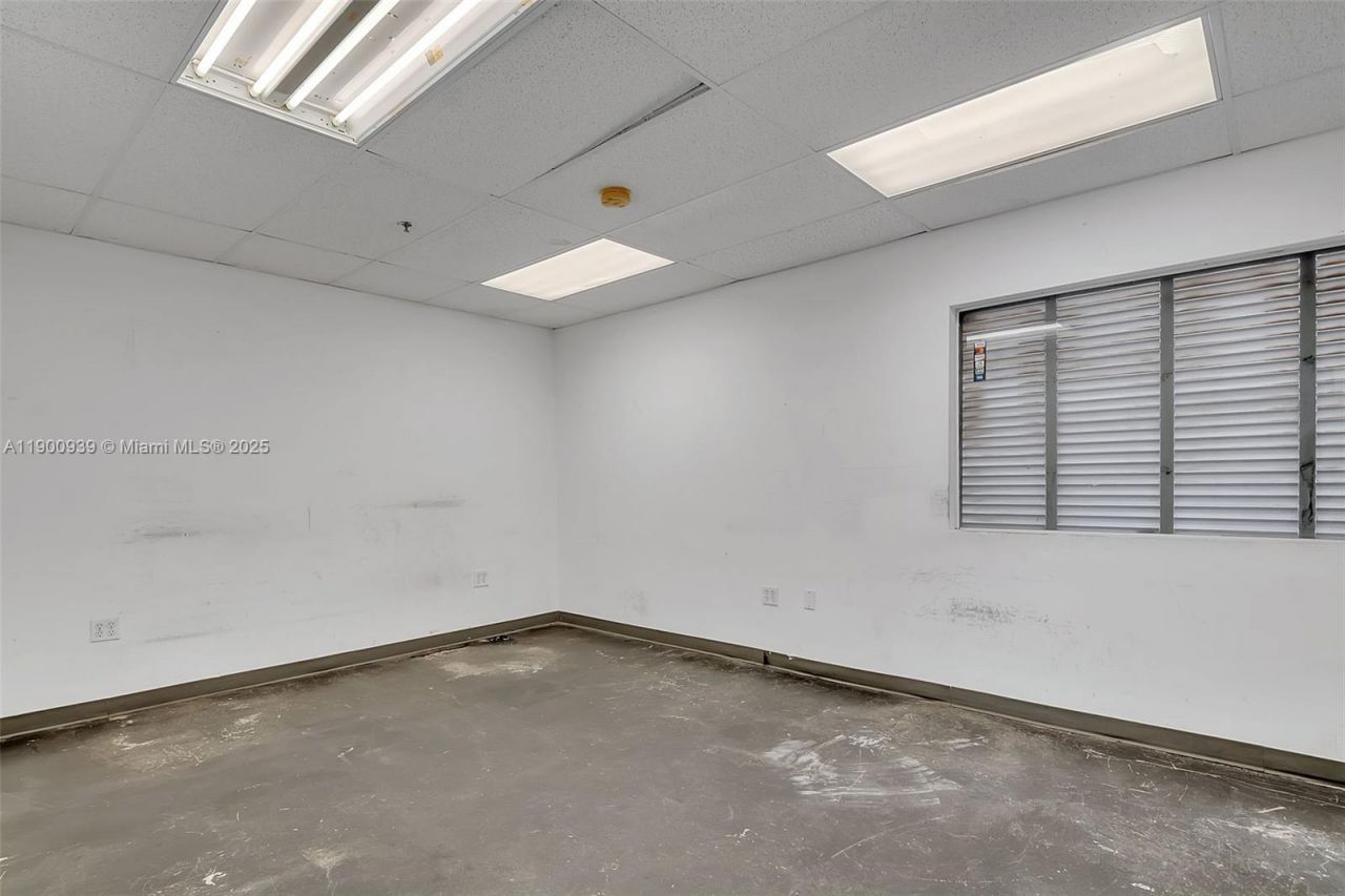 20200 NW 2nd Ave, Unit C6, Miami Gardens, FL 33169 Photo