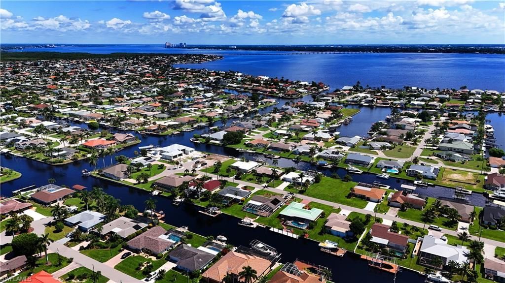 3332 SE 19th Ave, Cape Coral, FL 33904 Photo