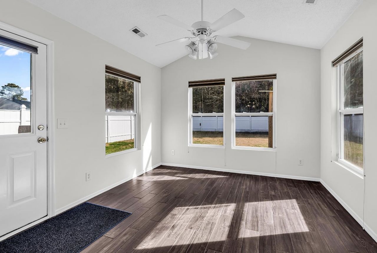 334 Bellegrove Dr. Photo 17