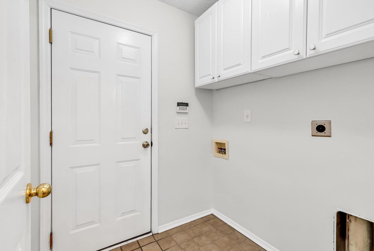 334 Bellegrove Dr. Photo 19