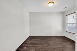 334 Bellegrove Dr. photo 4