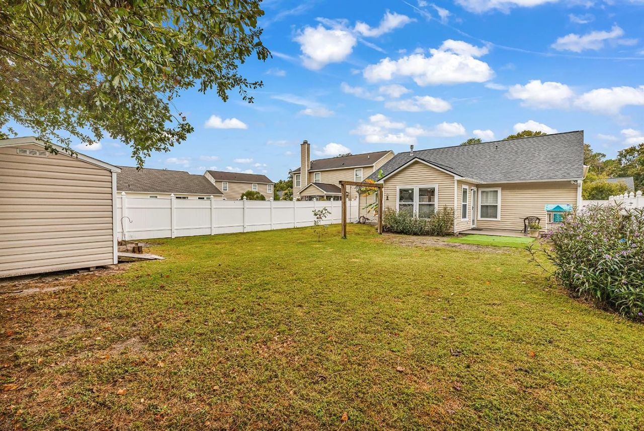 334 Bellegrove Dr. Photo 35