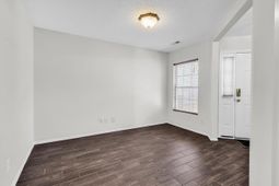 334 Bellegrove Dr. photo 4