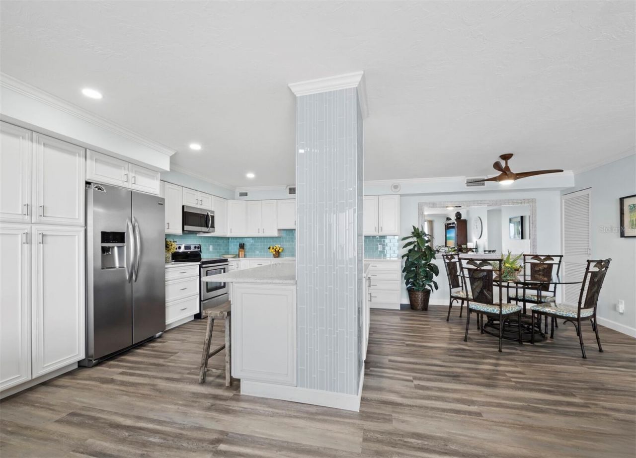 2295 Gulf Of Mexico Drive, Unit 23S, Longboat Key, FL 34228 Photo