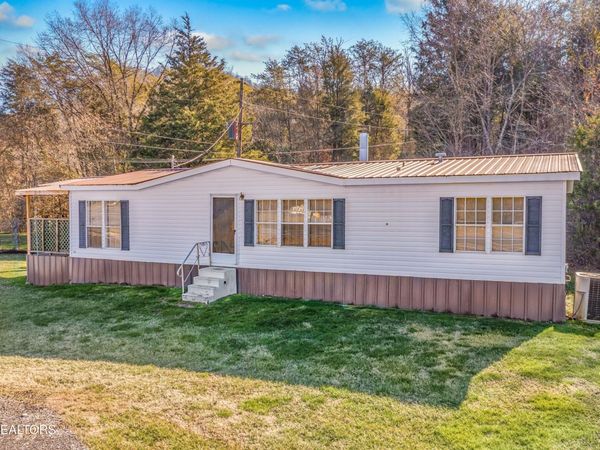 9945 Highway 11W, Mooresburg, TN 37811