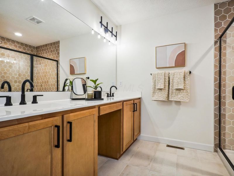 6198 Renner Park Drive, Columbus, OH 43228 Photo 5