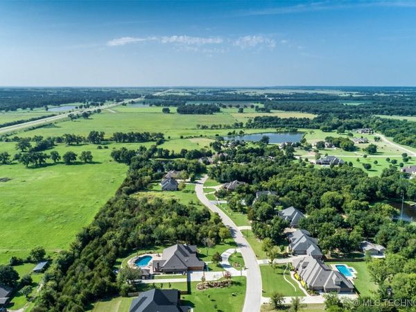 N 3967 Road, Bartlesville, OK 74006