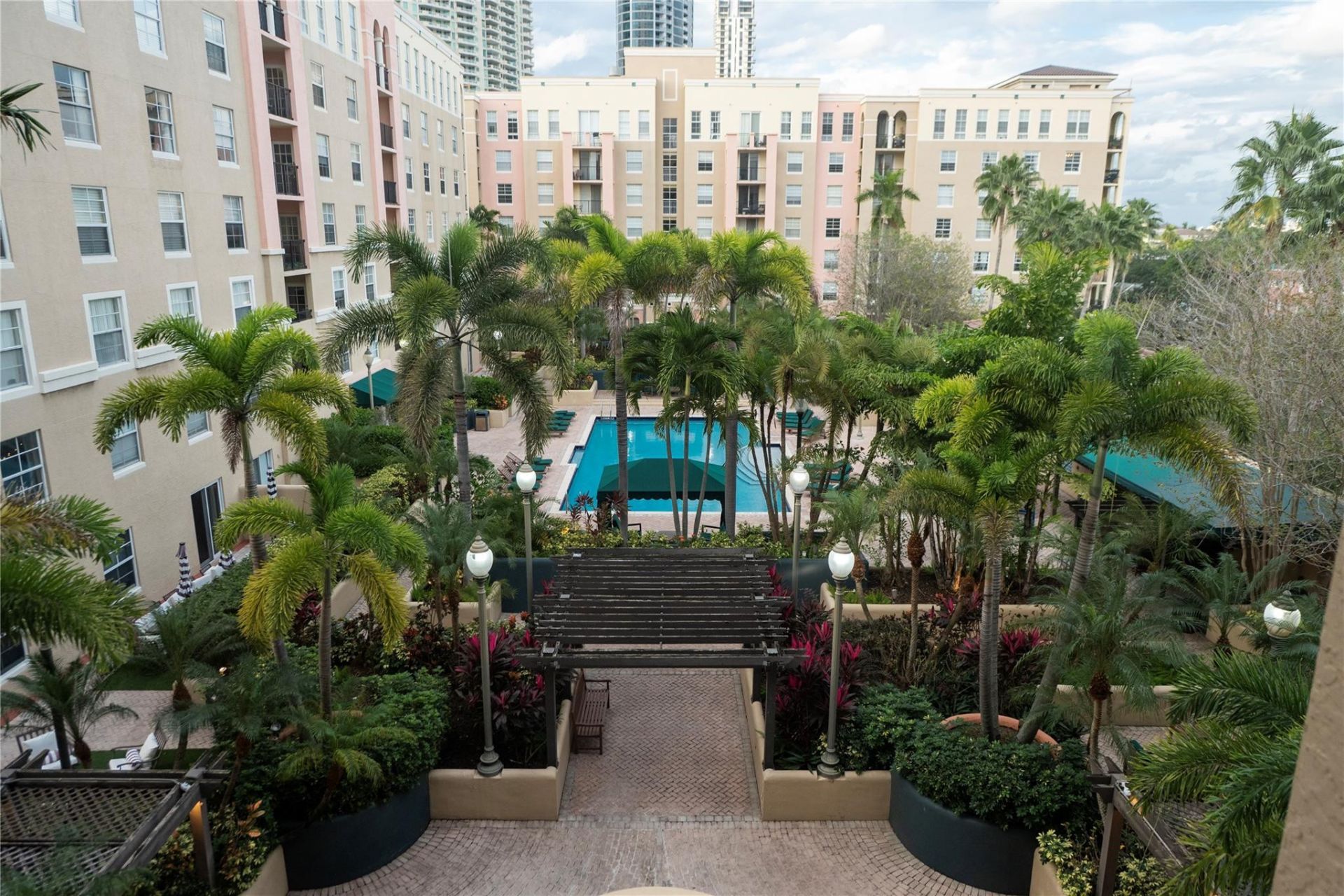 520 SE 5th Avenue, Unit 1410, Fort Lauderdale, FL 33301 Photo