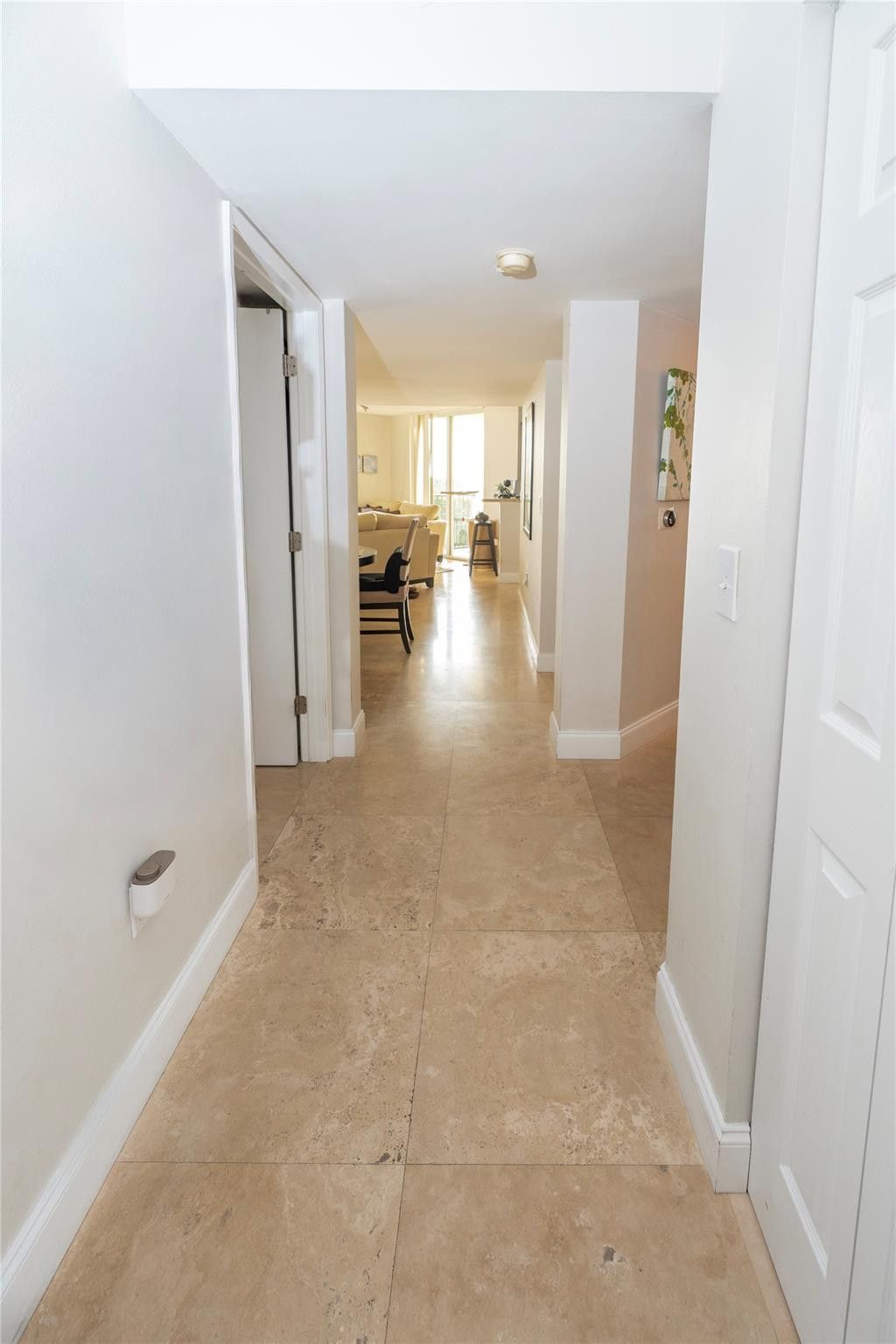 520 SE 5th Avenue, Unit 1410, Fort Lauderdale, FL 33301 Photo