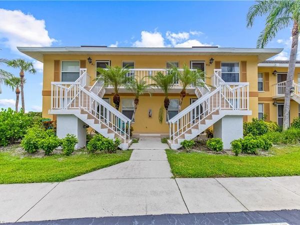 1295 Mainsail DR, Unit 912, NAPLES, FL 34114