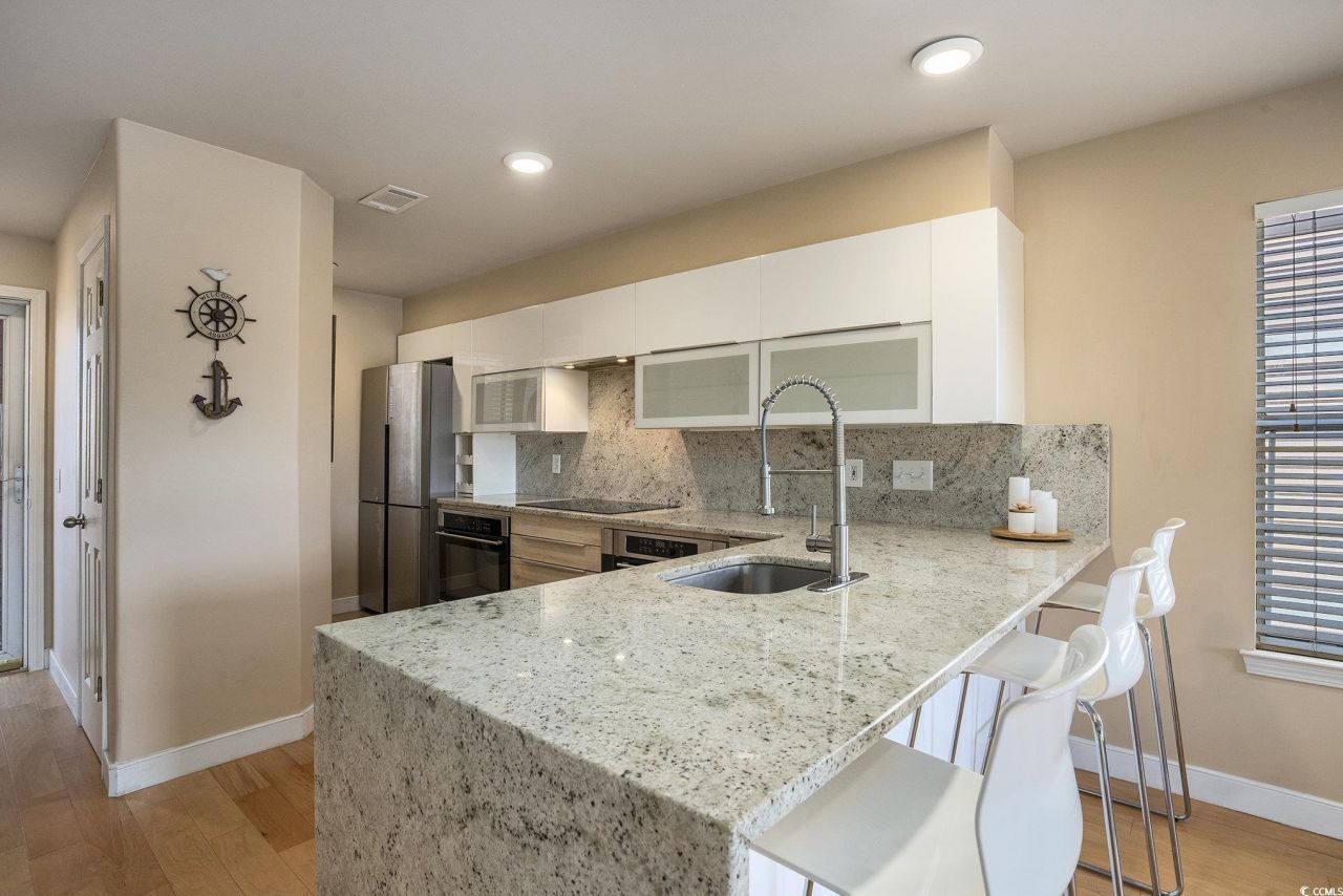 616 Waterway Village Blvd. Photo 10