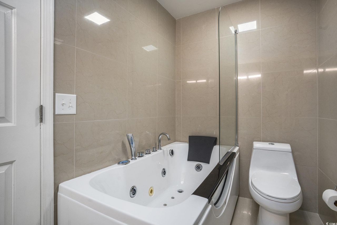 616 Waterway Village Blvd. Photo 17