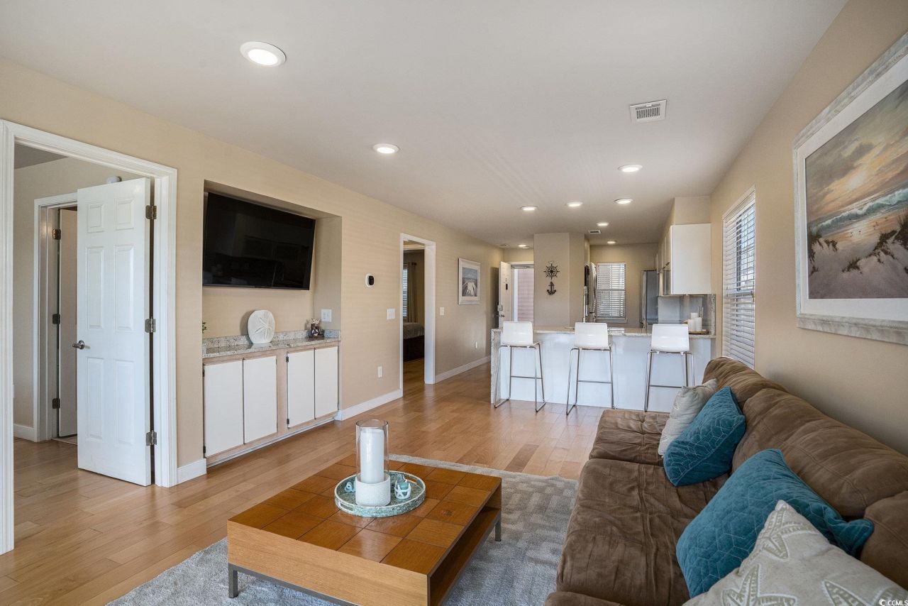 616 Waterway Village Blvd. Photo 8