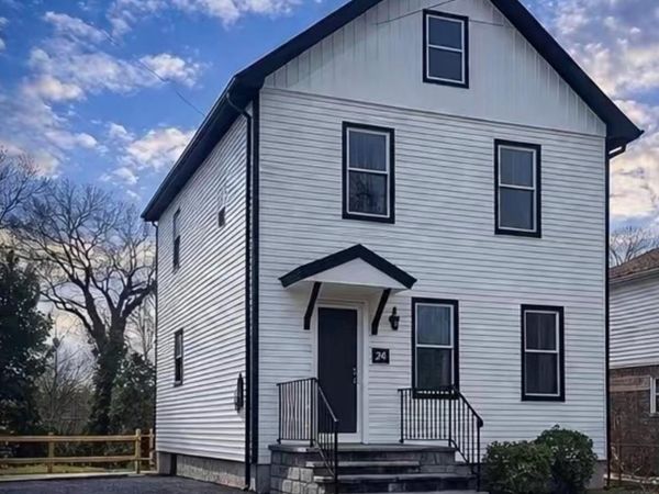 24 Columbia Street, Huntington Station, NY 11746