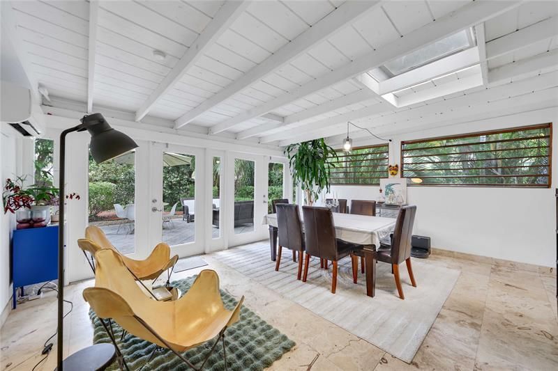 421 SW 12th Court, Fort Lauderdale, FL 33315 Photo