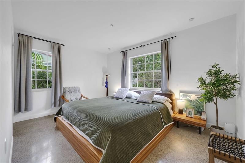 421 SW 12th Court, Fort Lauderdale, FL 33315 Photo