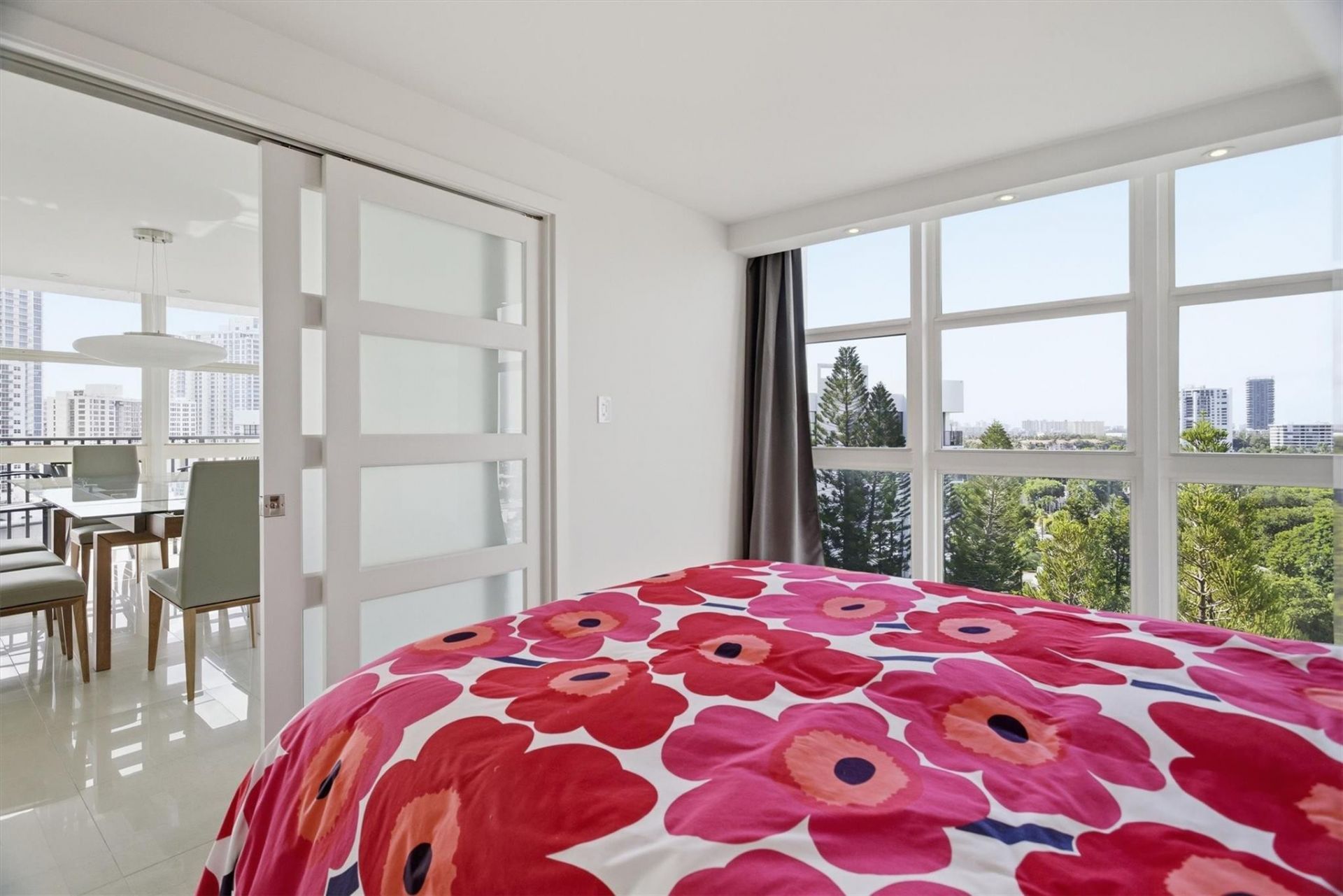 1000 Parkview Drive, Unit 1030, Hallandale Beach, FL 33009 Photo