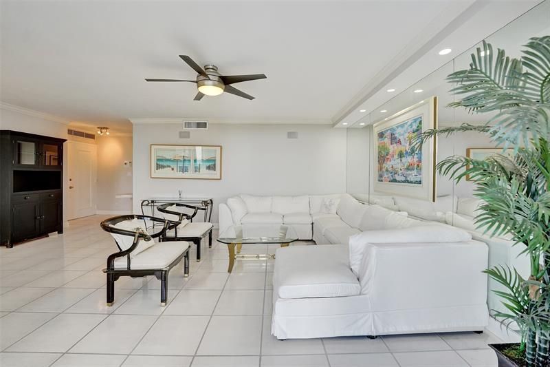 936 Intracoastal Drive, Unit 12C, Fort Lauderdale, FL 33304 Photo